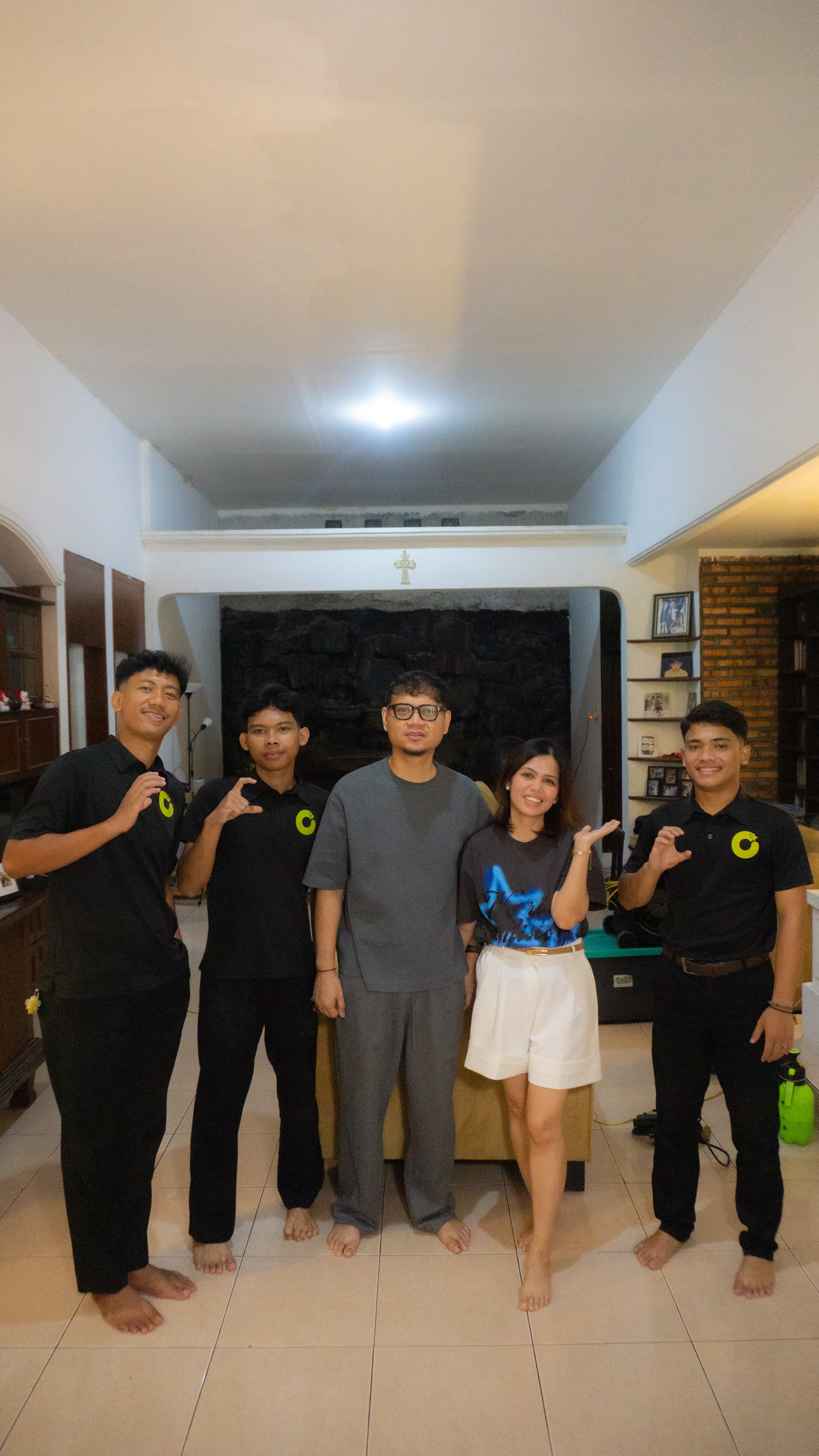 Testimoni kak Pasto & Istri setelah menggunakan jasa cuci sofa dan kasur Clinq Pro